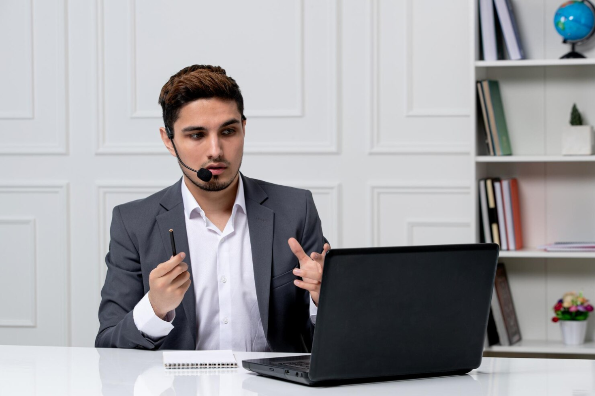 What Is a Virtual CIO / Fractional CIO Service?